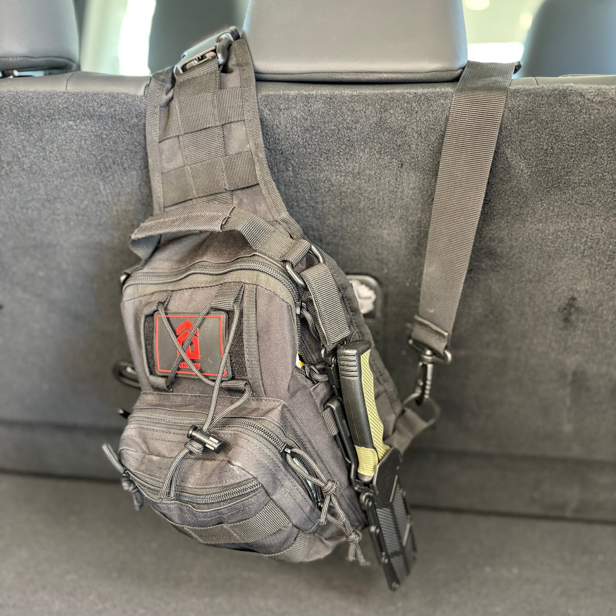 30+ Piece Compact Emergency Survival Go-Bag Kit – 7 lb Trail & Bug-Out Gear