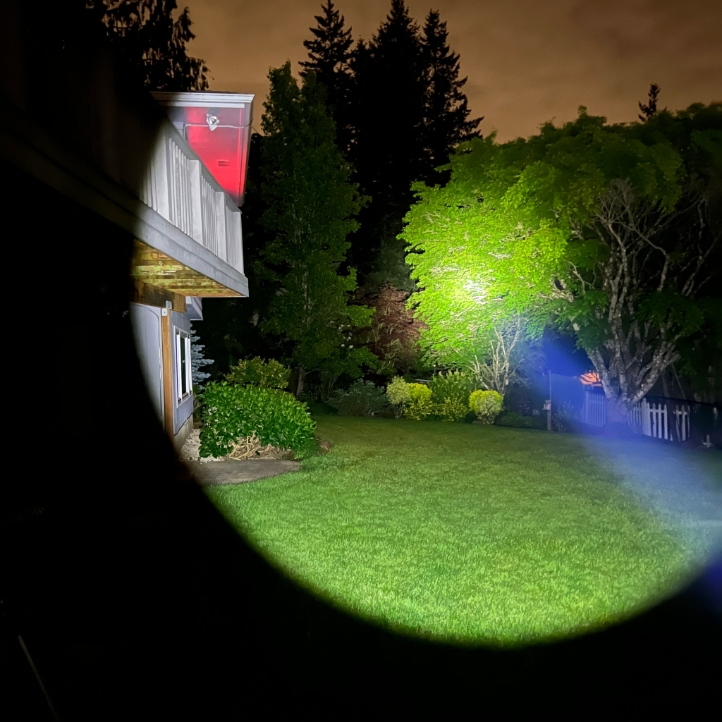 Z-BOLT 650-Lumen 18650 Tactical Flashlight – 200m Long-Range LED Light