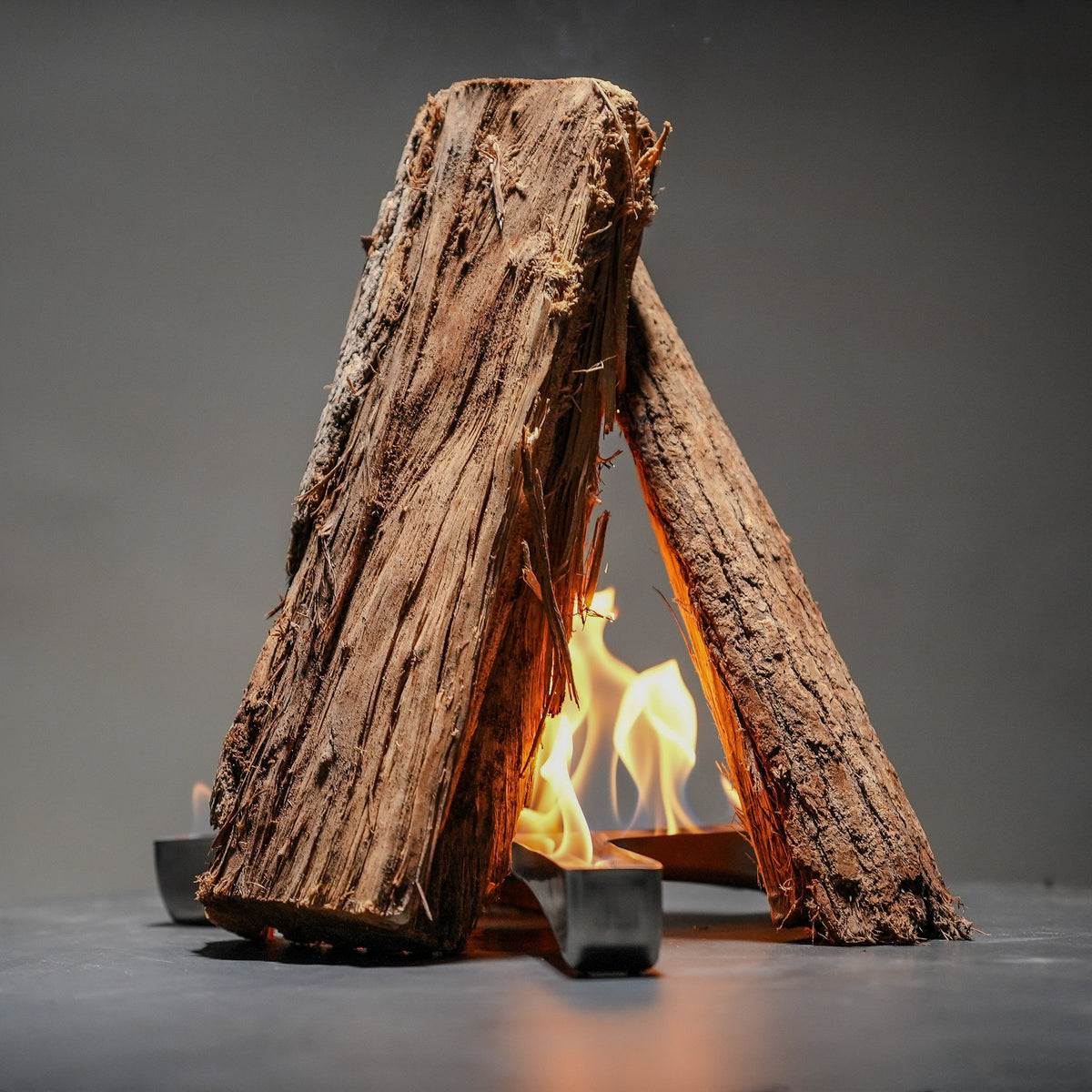 Spark Infinite Fire Starter – Reusable 360° Airflow Fire Pit & Campfire Starter