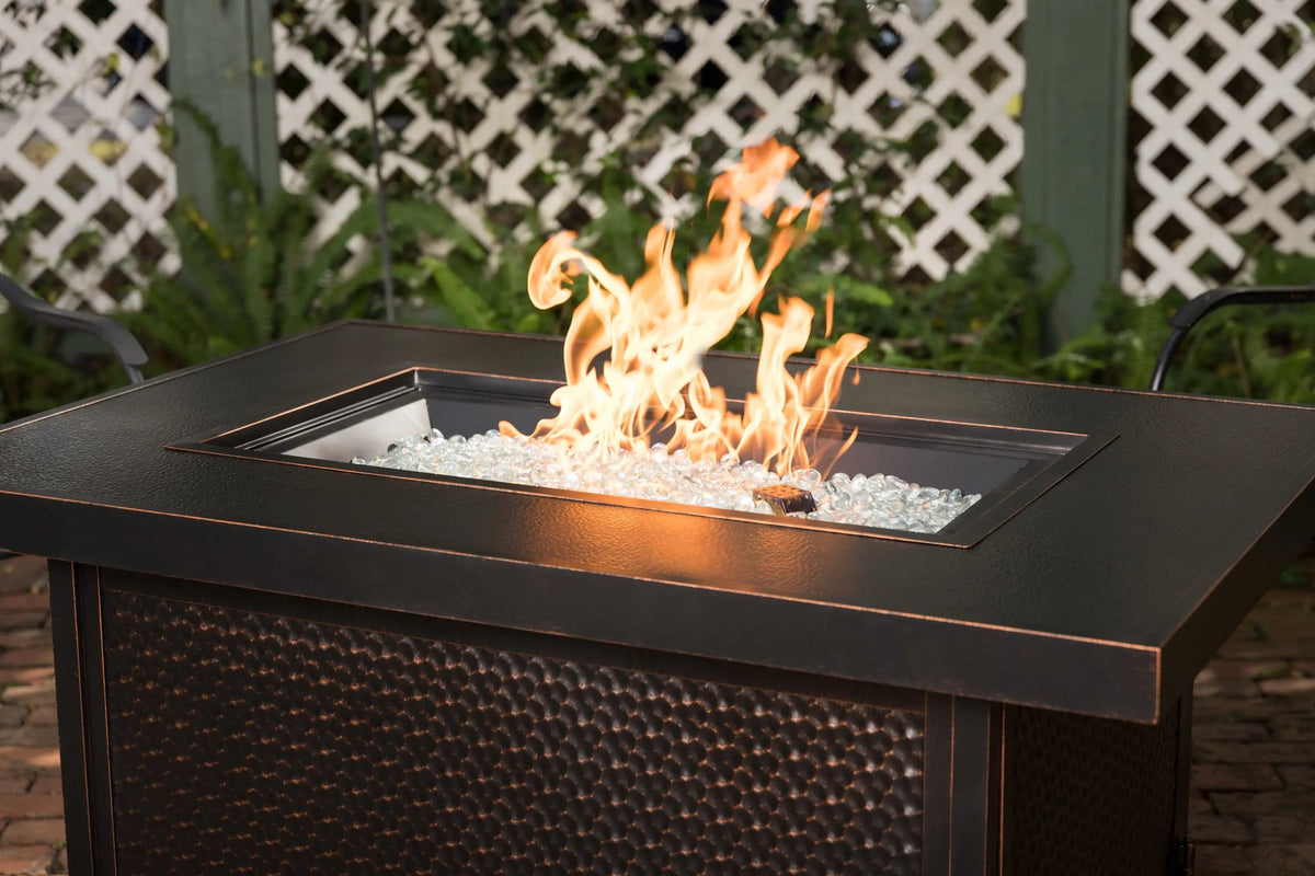 Weyland Rectangle Propane Fire Pit Table – 55,000 BTU Aluminum Gas Fire Table with Fire Glass