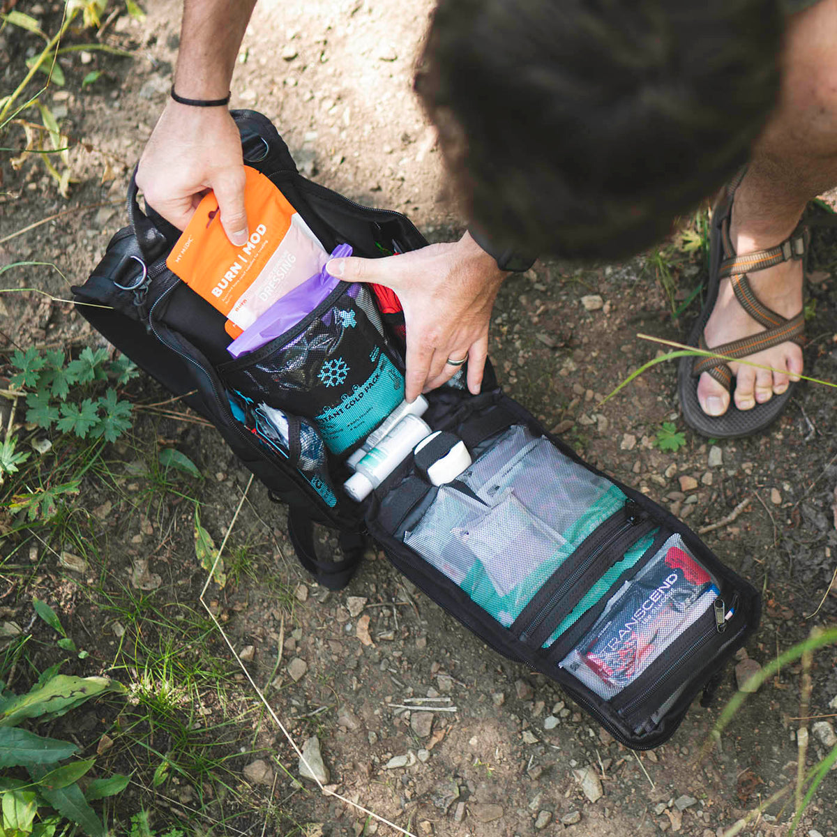 The Recon 250-Piece Emergency First Aid Kit Backpack – Modular Medical Go-Bag